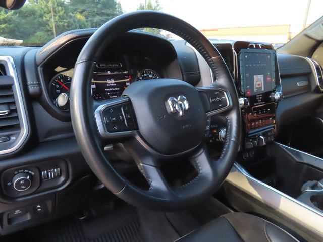 Used 2021 RAM 1500 Laramie w/ Sport Appearance Package AWD/4WD image 15