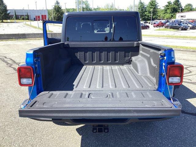 New 2026 Jeep Gladiator Sport AWD/4WD image 19