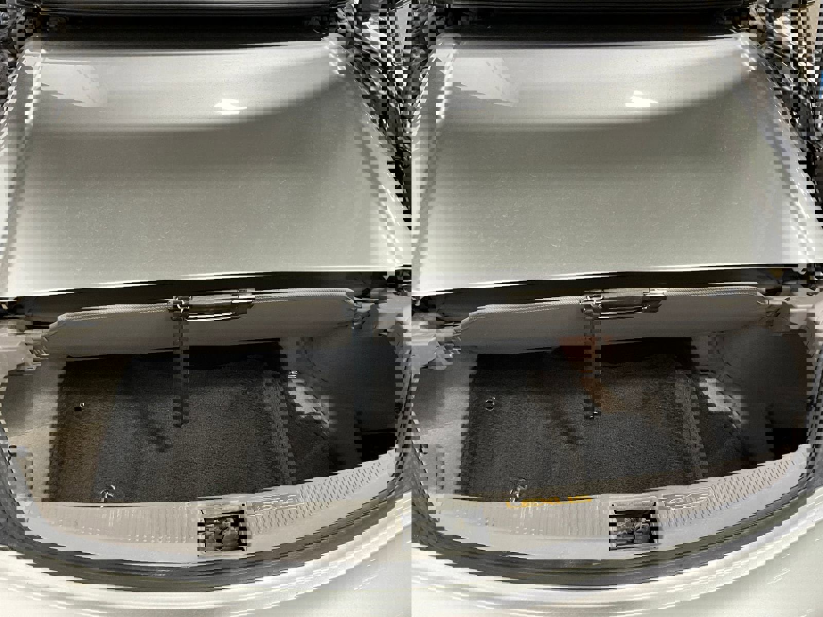 Used 2005 Lexus SC 430 Convertible image 23