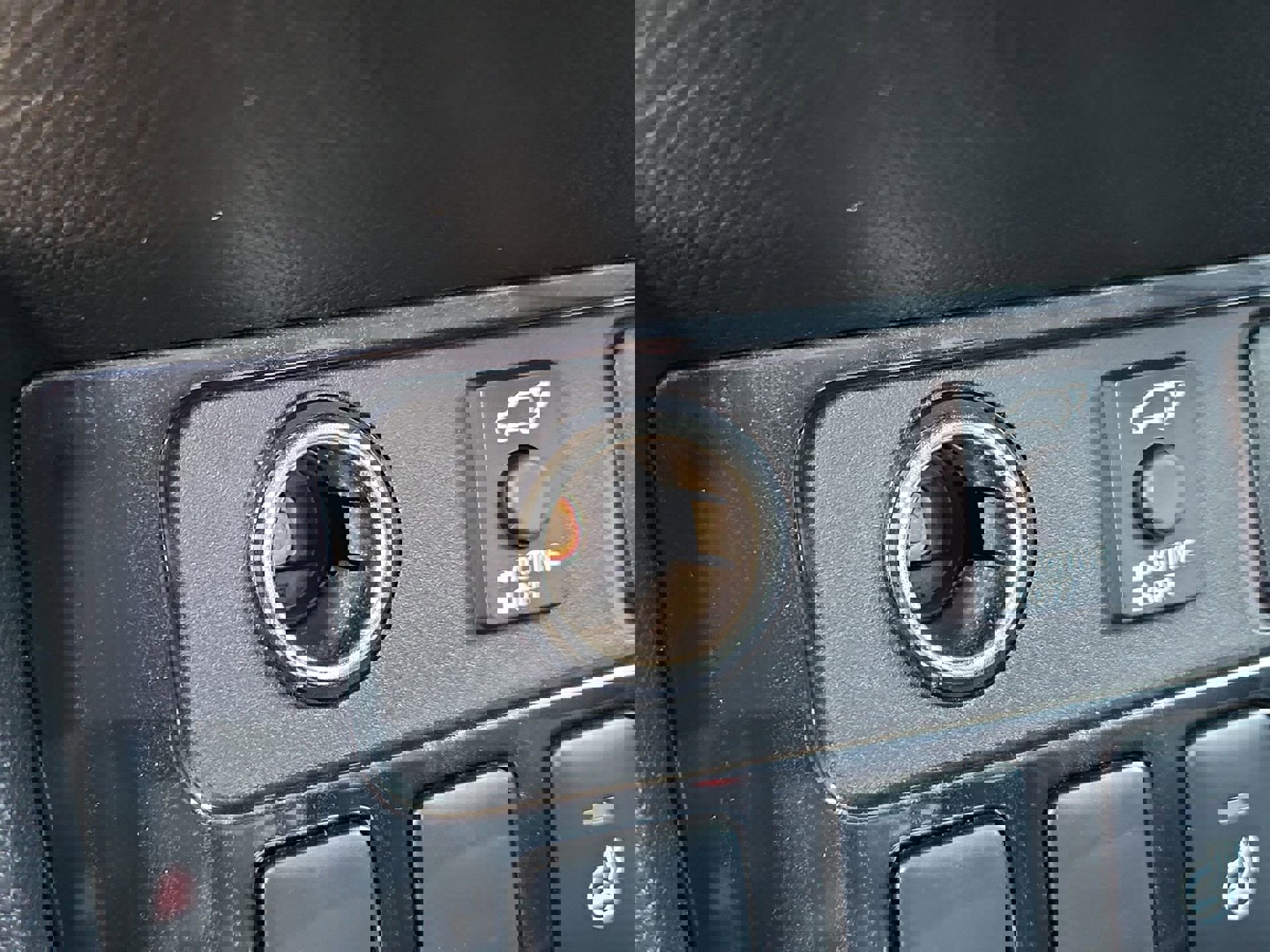 Used 2018 Mitsubishi Outlander GT image 24