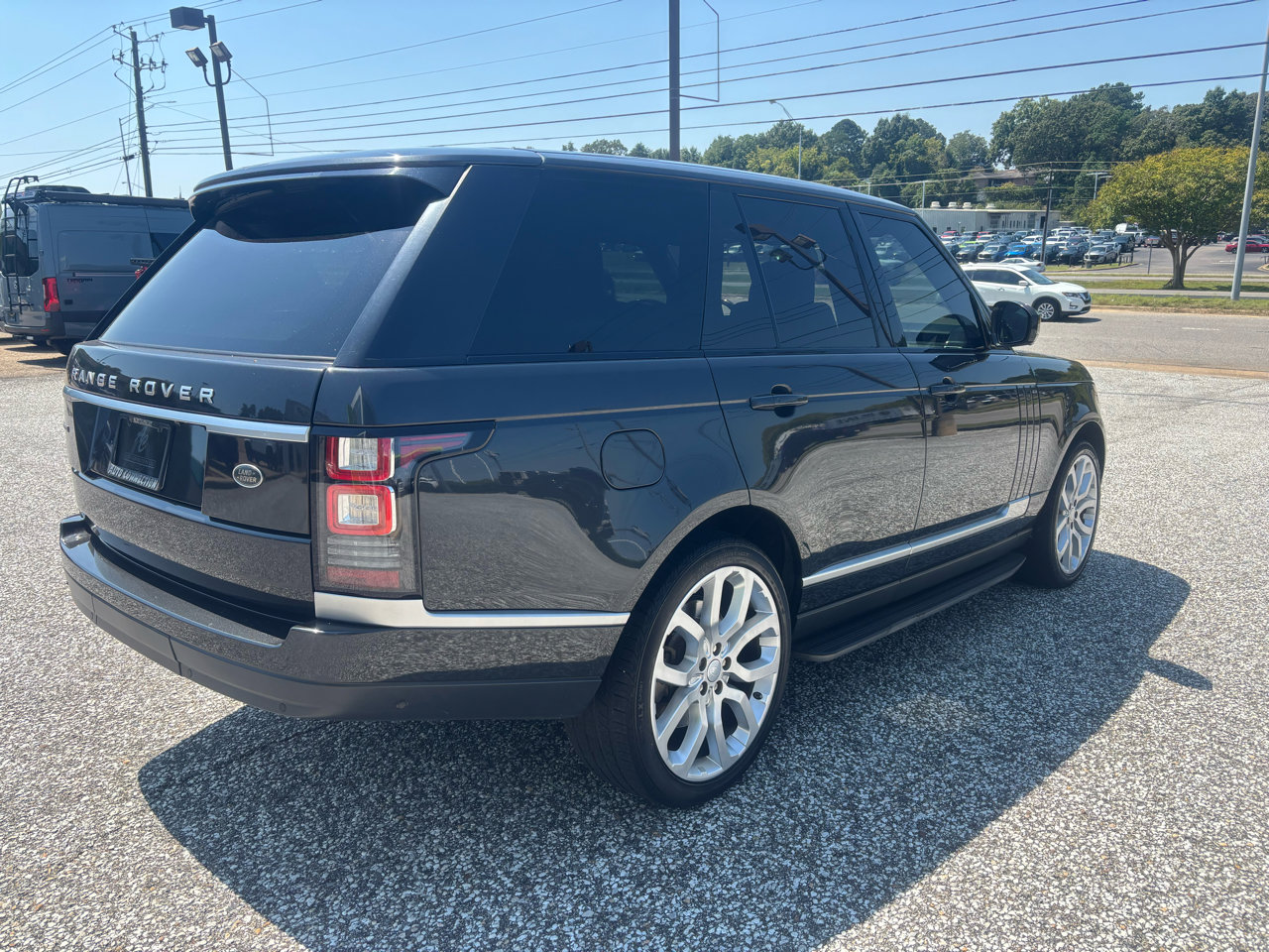 Used 2014 Land Rover Range Rover Supercharged image 5