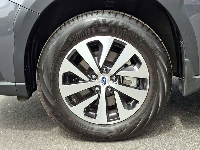 Certified 2025 Subaru Outback Premium w/ Popular Package #1A image 8