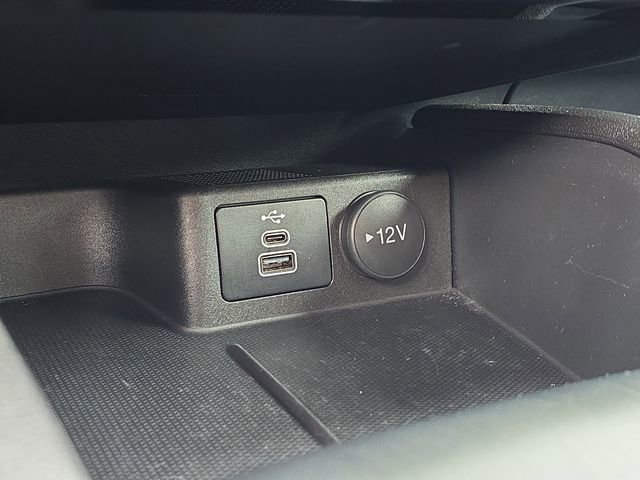 Certified 2024 Ford Escape ST-Line w/ Tech Pack #1 AWD/4WD image 24