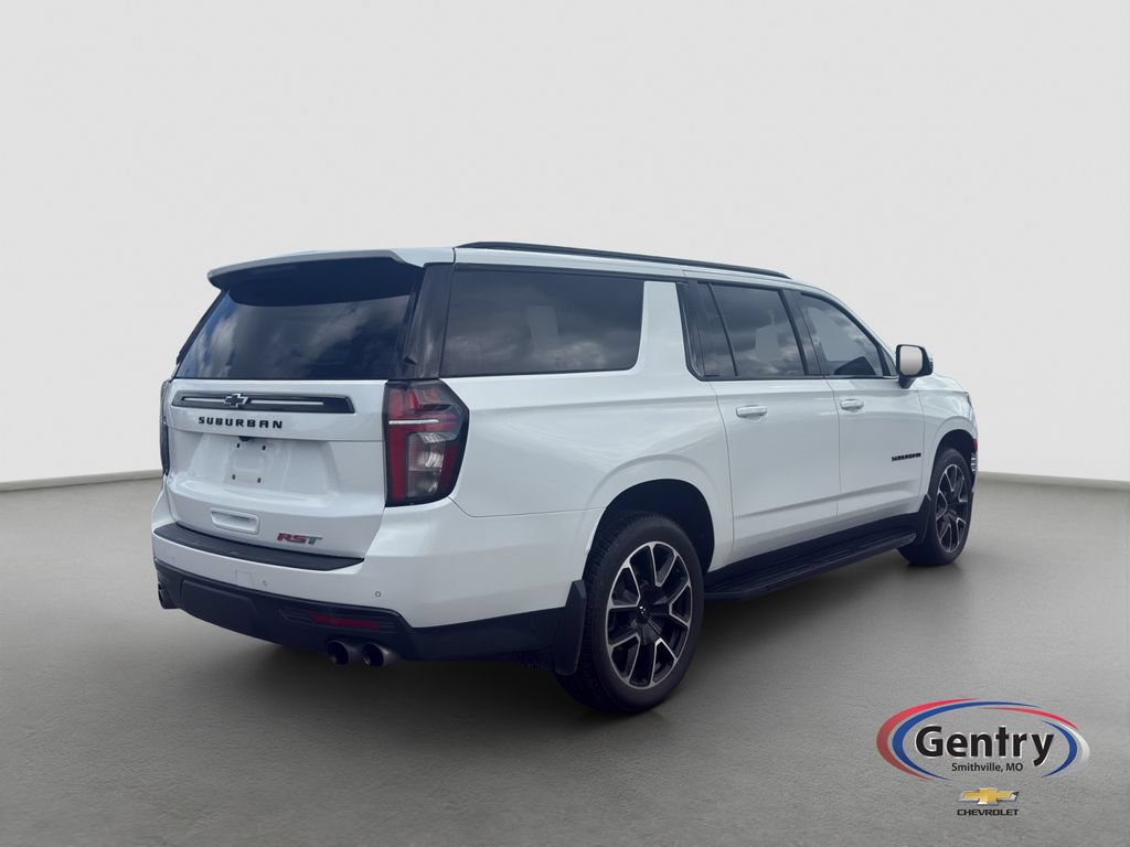 Used 2023 Chevrolet Suburban RST w/ Sport Performance Package AWD/4WD image 6