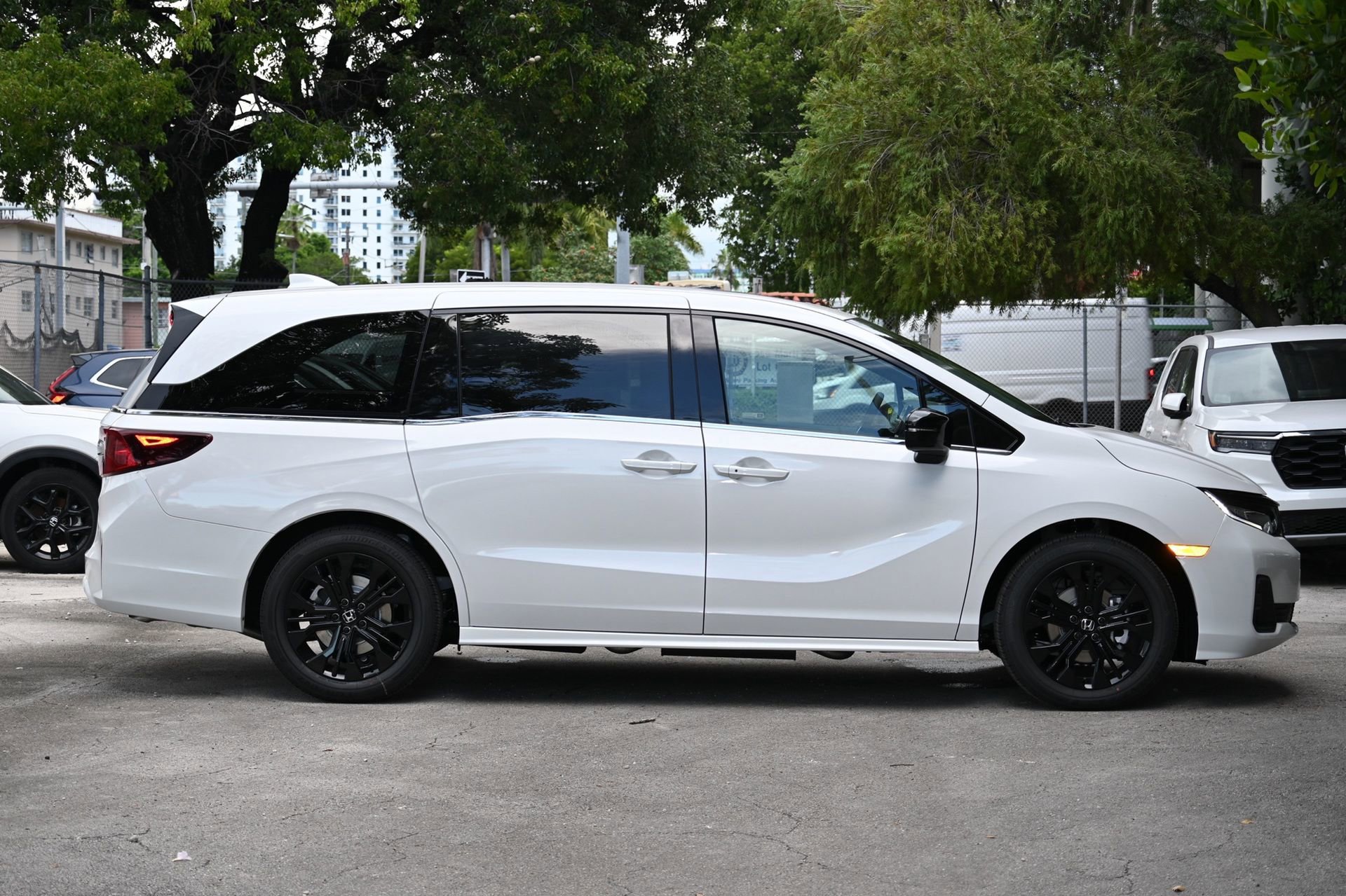 New 2026 Honda Odyssey Sport-L image 4