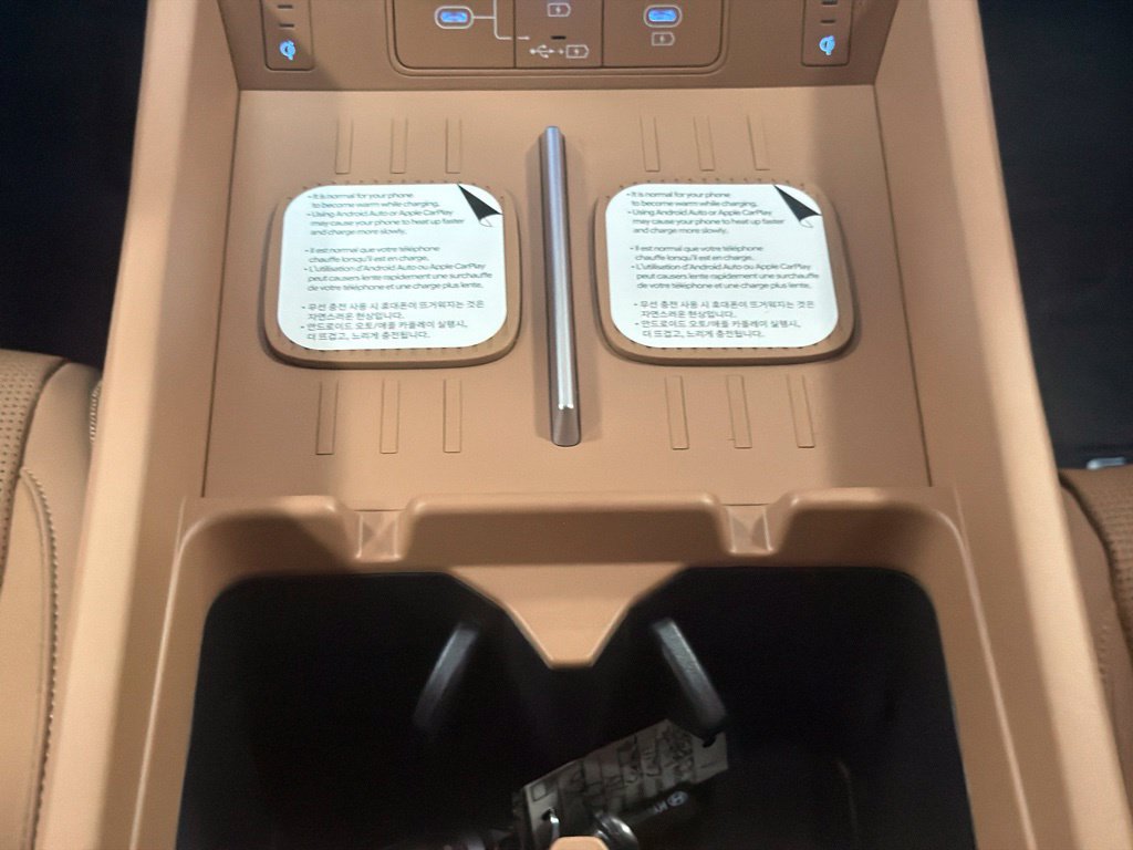 New 2027 Hyundai Santa Fe Calligraphy w/ Tow & Go Package FWD image 17