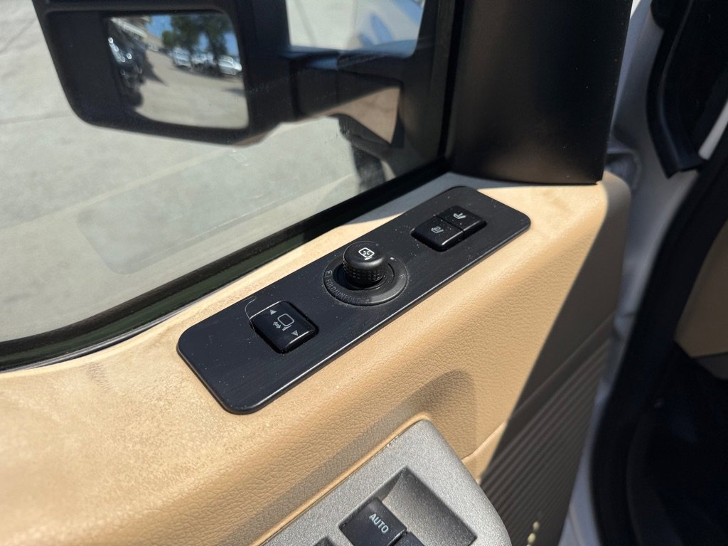 Used 2011 Ford F350 Lariat w/ Lariat Ultimate Pkg image 23