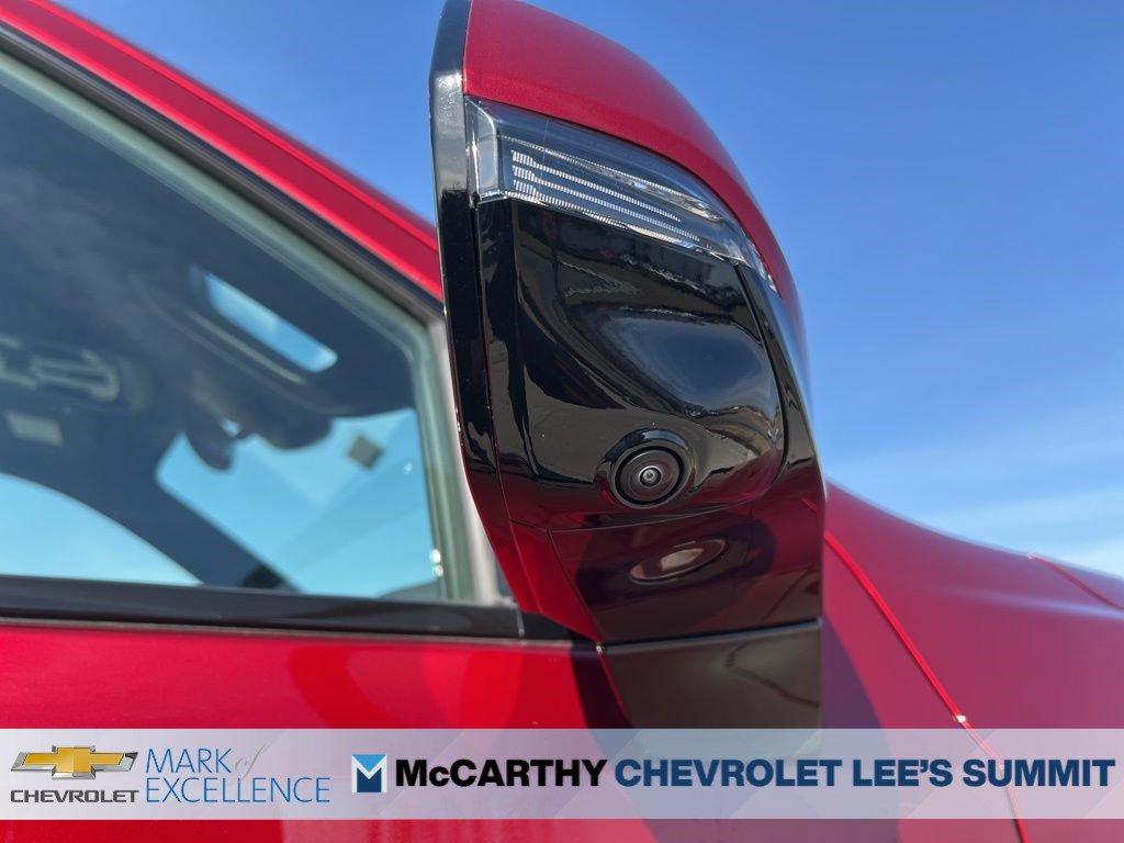 New 2026 Chevrolet Suburban RST AWD/4WD image 16