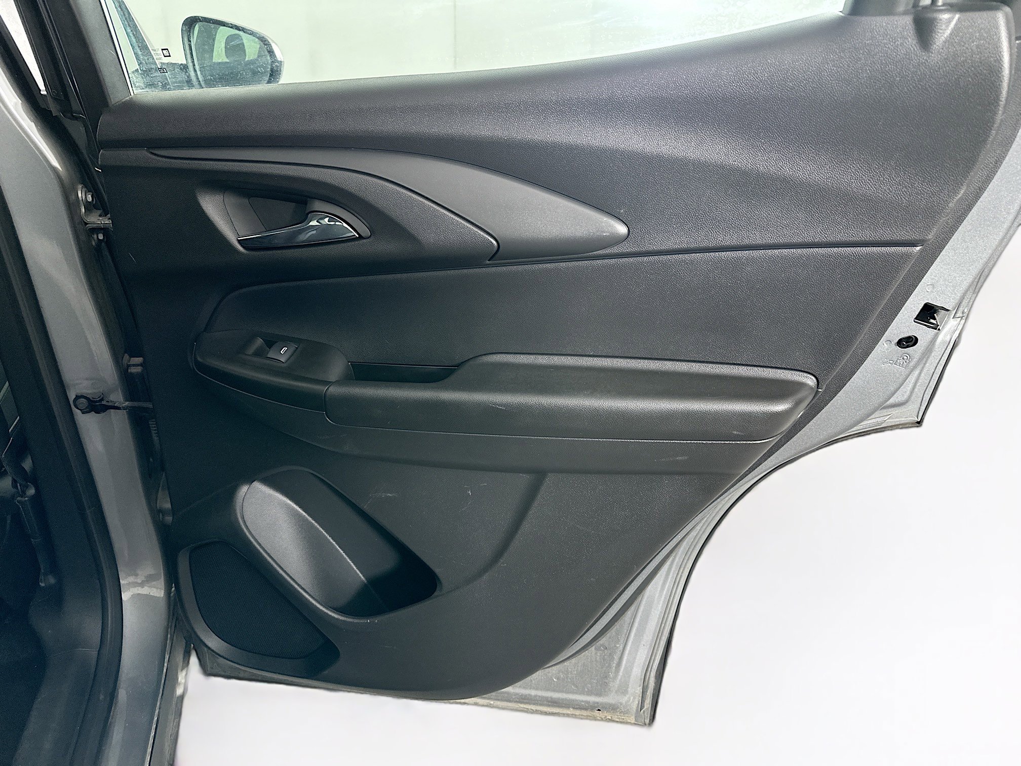 Used 2023 Chevrolet TrailBlazer LS image 27