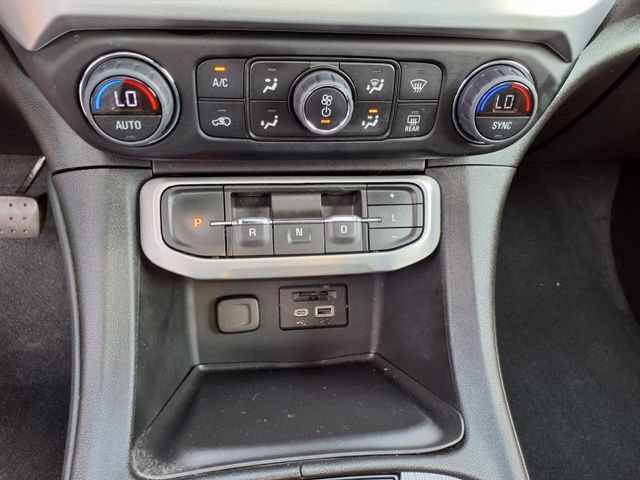 Used 2022 GMC Acadia SLT w/ Technology Package AWD/4WD image 23