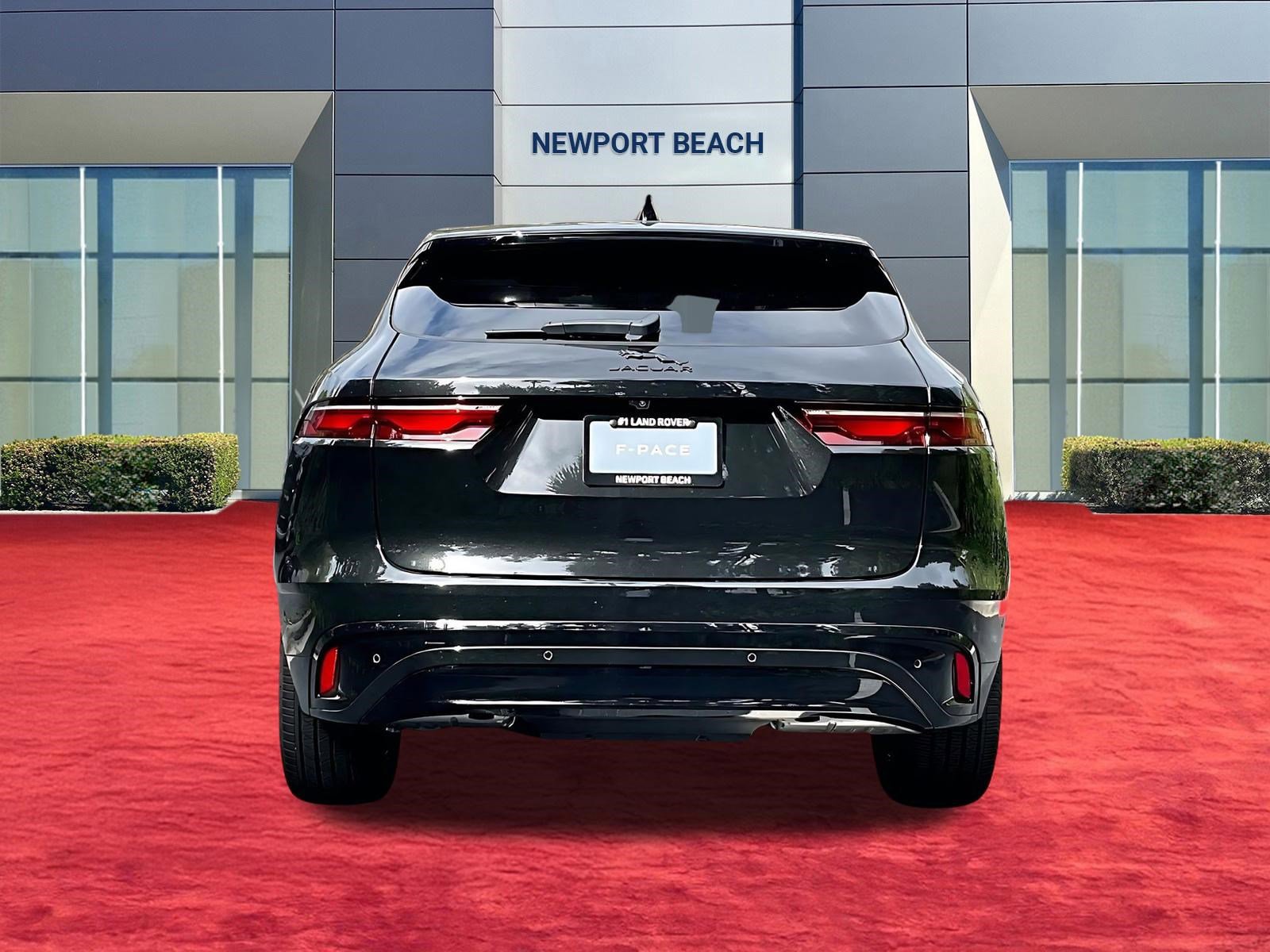 New 2025 Jaguar F-PACE R-Dynamic S image 5