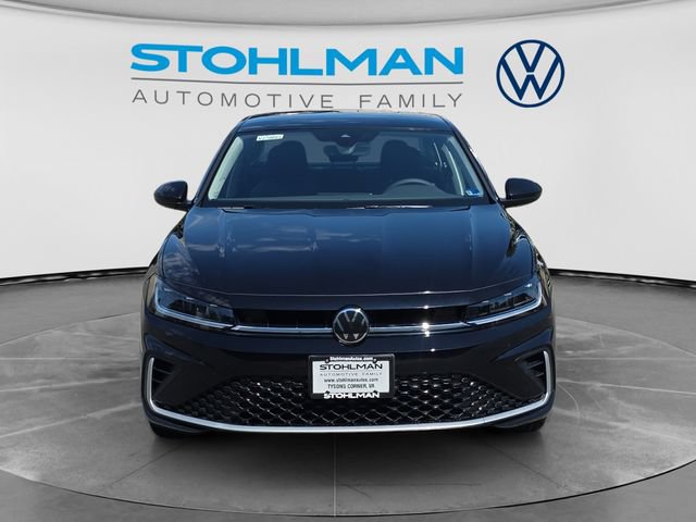 New 2027 Volkswagen Jetta SE FWD image 2