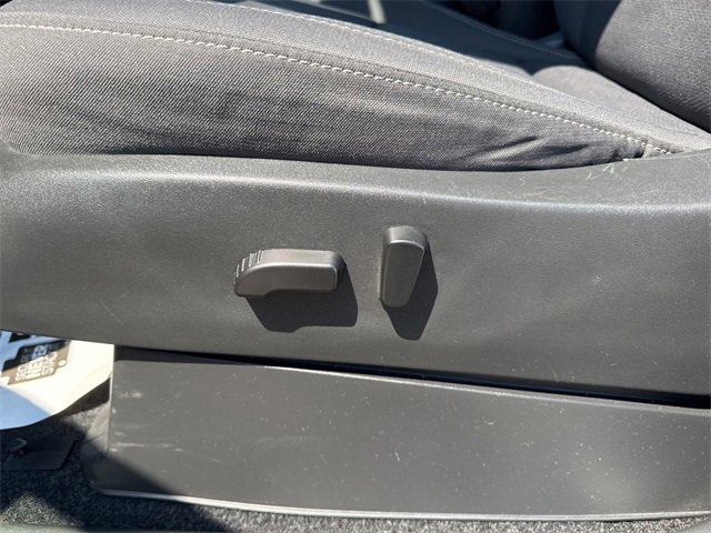 Used 2023 Nissan Frontier SV image 27