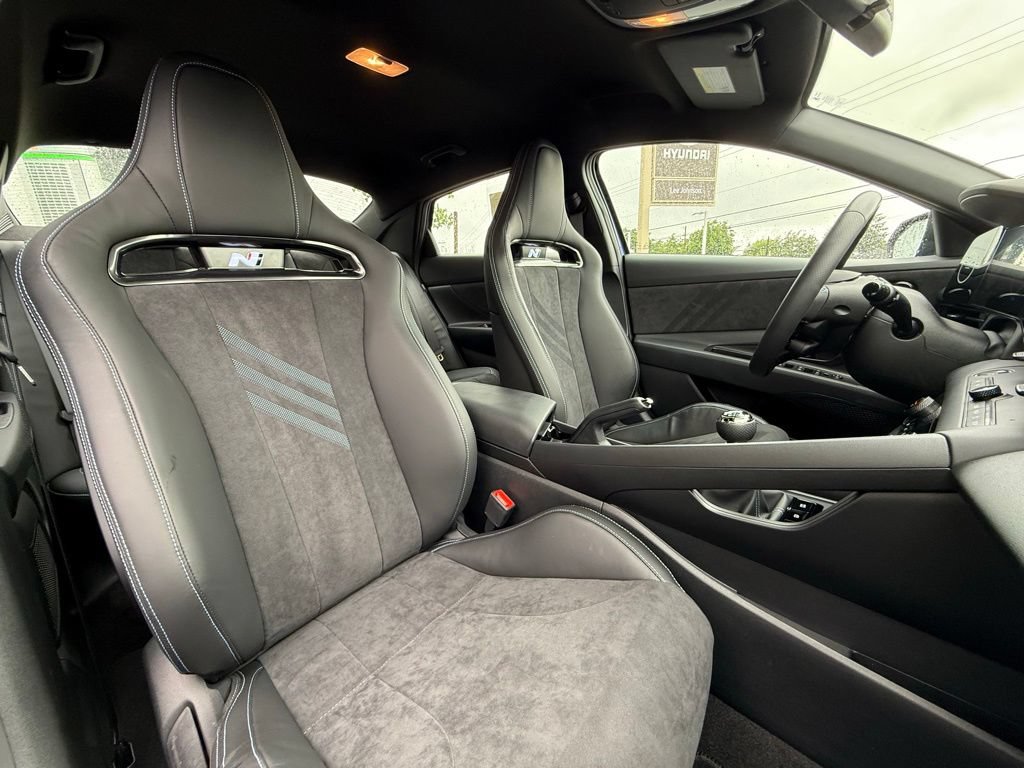 Certified 2025 Hyundai Elantra N FWD image 20