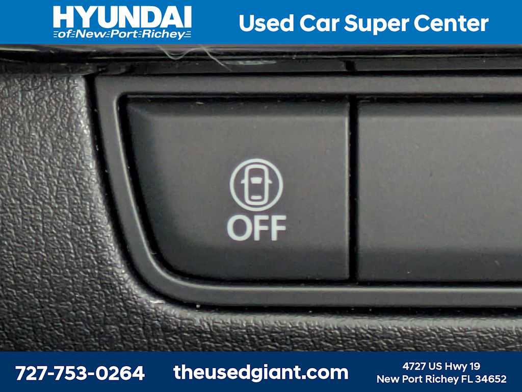 Used 2021 MAZDA MAZDA3 s FWD image 28