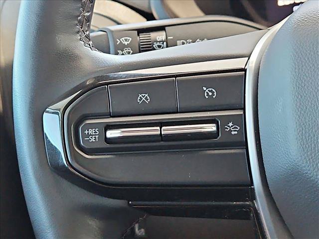 Used 2025 Chevrolet Colorado Trail Boss AWD/4WD image 24