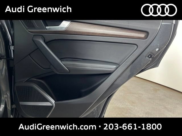 Used 2023 Audi Q5 2.0T Premium Plus w/ Premium Plus Package AWD/4WD image 14