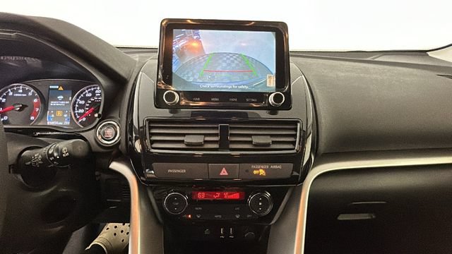 Used 2025 Mitsubishi Eclipse Cross LE AWD/4WD image 25