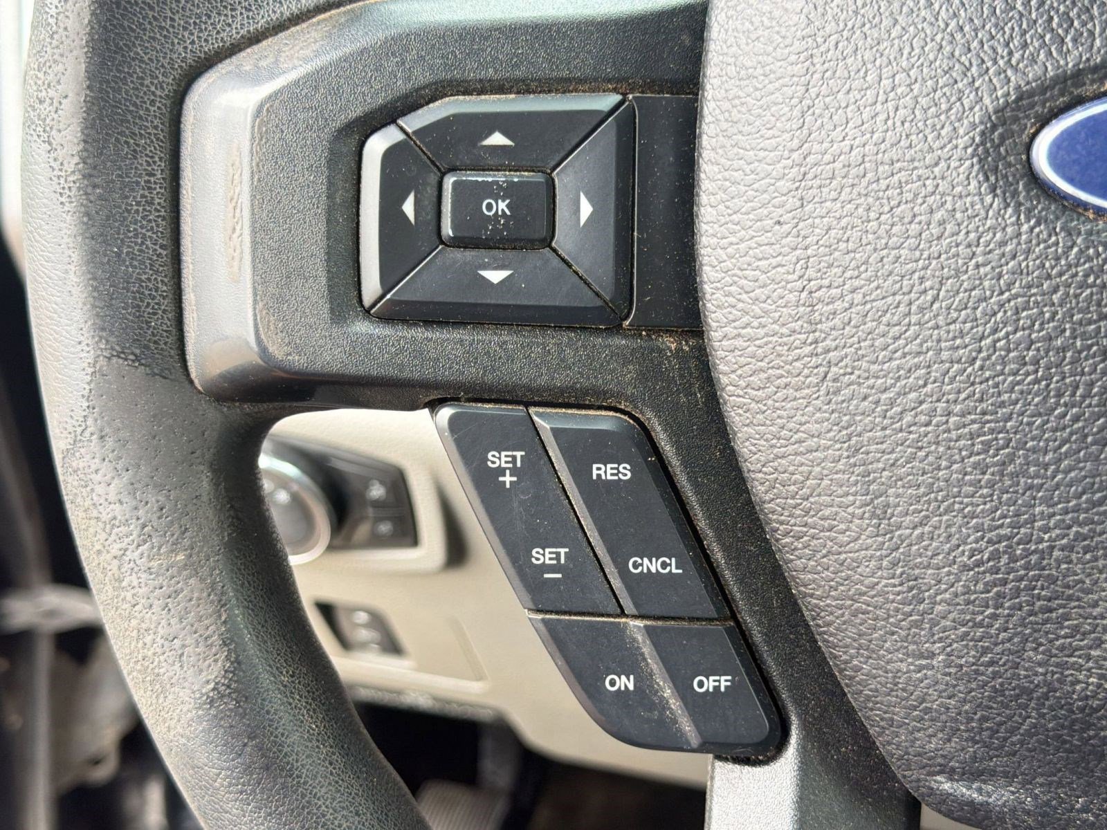 Used 2017 Ford F250 XLT w/ XLT Premium Package AWD/4WD image 17