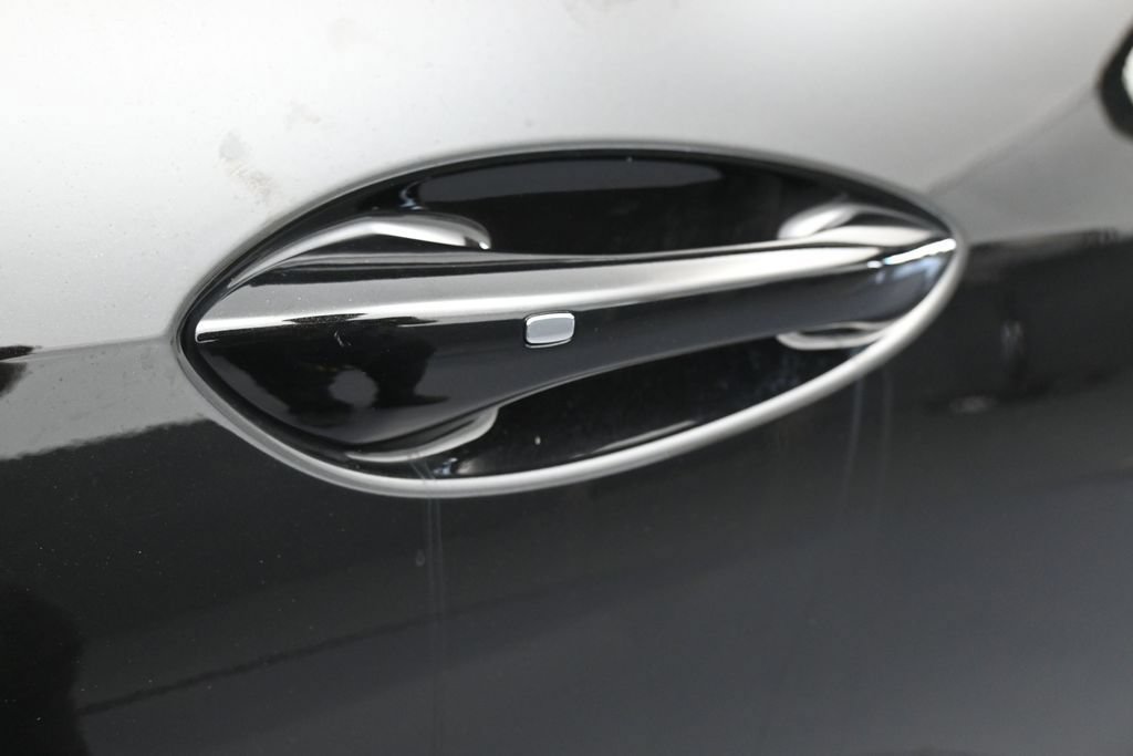 Used 2025 Chevrolet Trax ACTIV FWD image 38