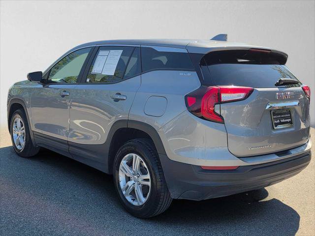 Used 2024 GMC Terrain SLE AWD/4WD image 5