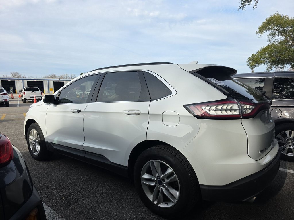 Used 2016 Ford Edge SEL w/ Equipment Group 201A image 2