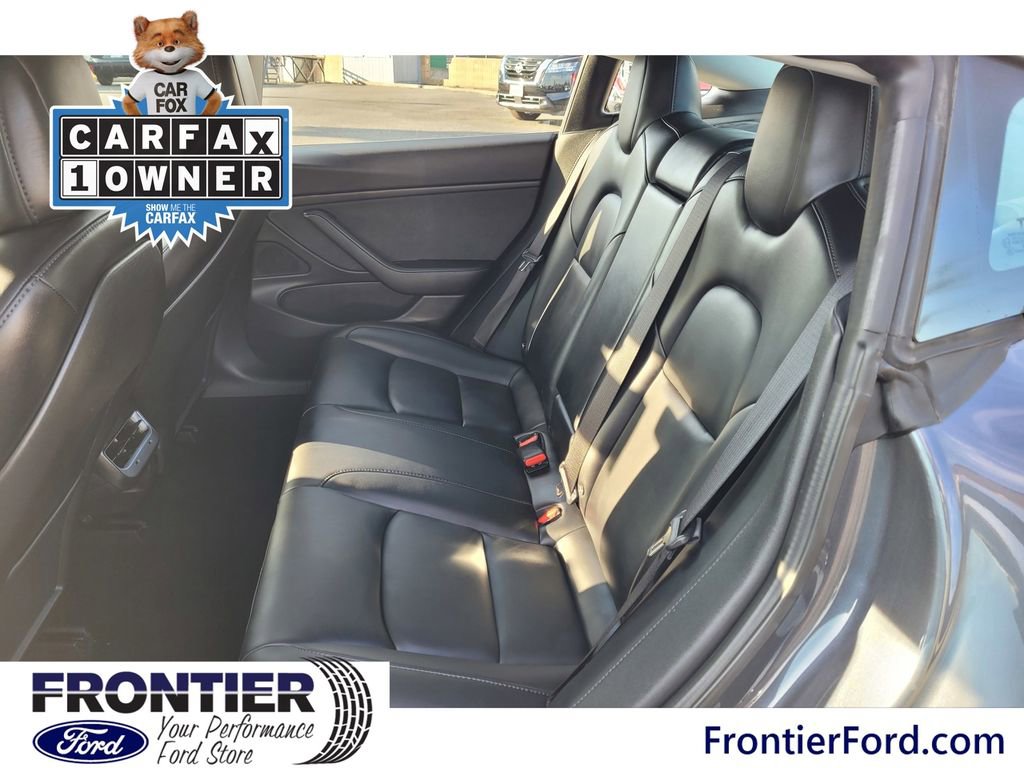 Used 2018 Tesla Model 3 Mid Range image 15