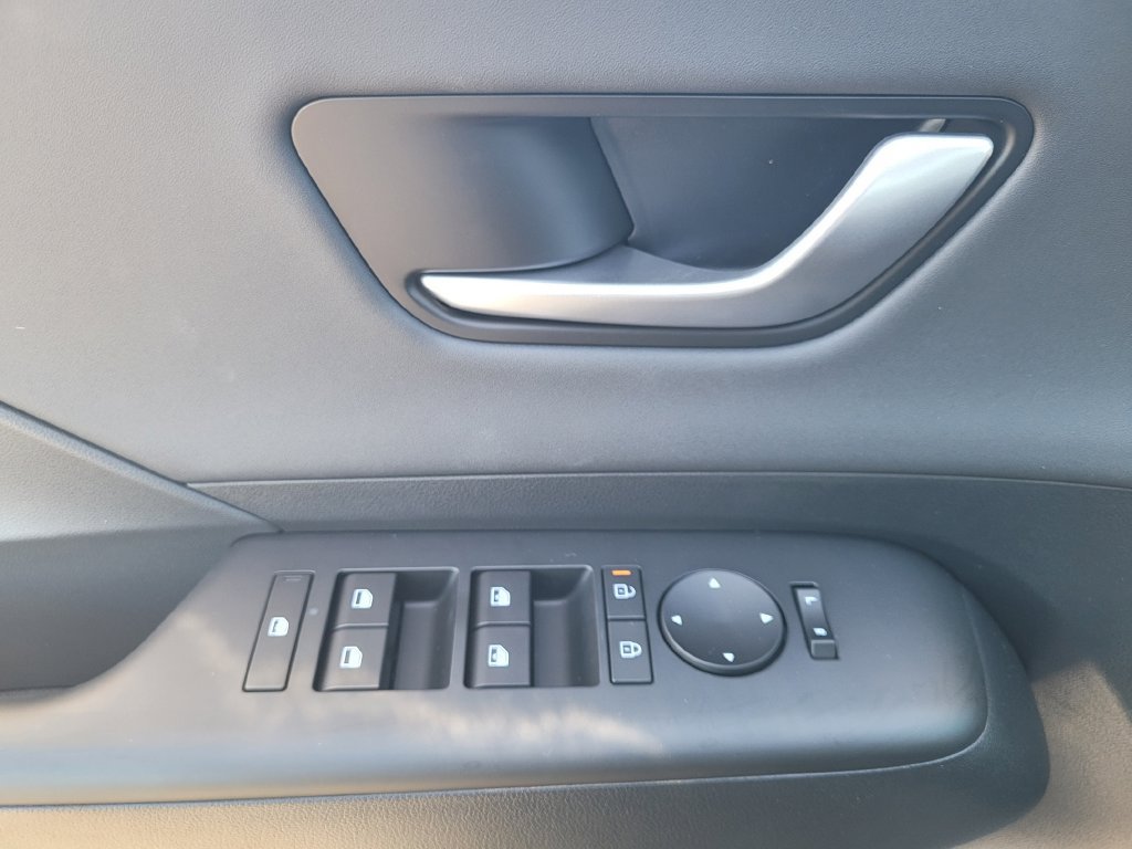 New 2027 Hyundai Kona Limited AWD/4WD image 15
