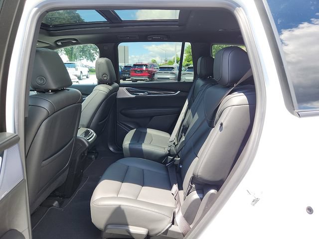 Certified 2024 Cadillac XT6 Sport w/ LPO, Onyx Lite Package AWD/4WD image 10