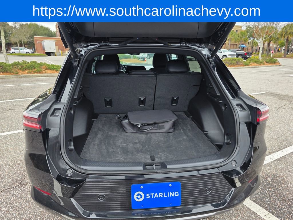 Used 2025 Chevrolet Equinox EV LT image 32
