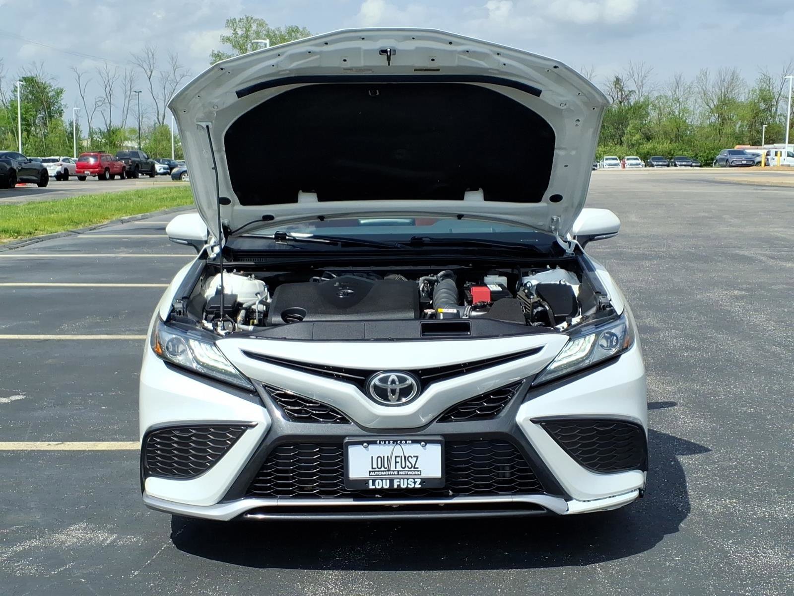 Used 2021 Toyota Camry XSE image 32