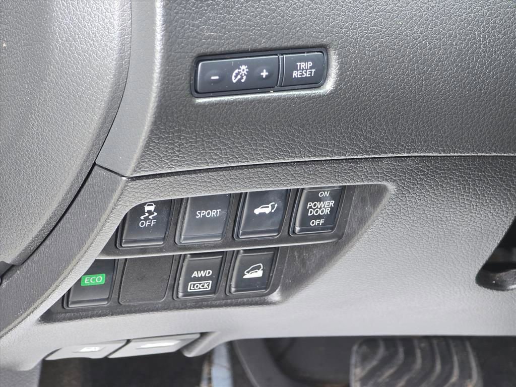 Used 2016 Nissan Rogue SL image 8