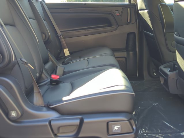 New 2026 Honda Odyssey Touring image 19