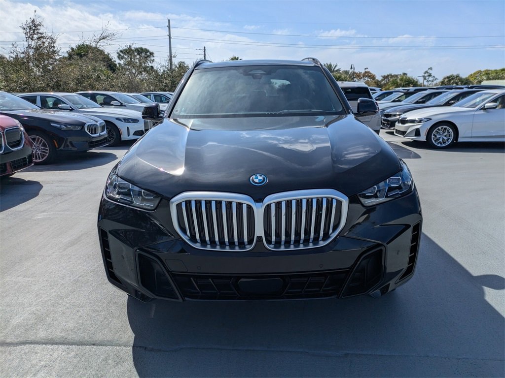 New 2026 BMW X5 sDrive40i w/ M Sport Package video 2