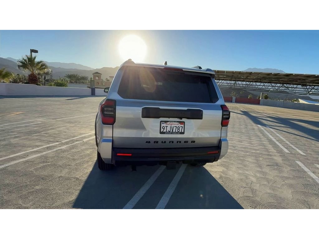 Used 2025 Toyota 4Runner SR5 image 7