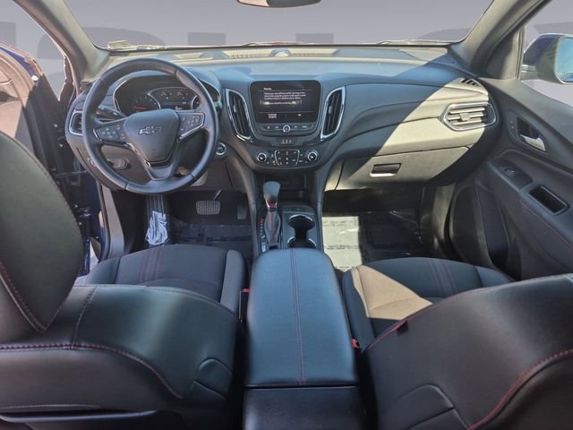 Used 2022 Chevrolet Equinox RS w/ Infotainment Package image 12