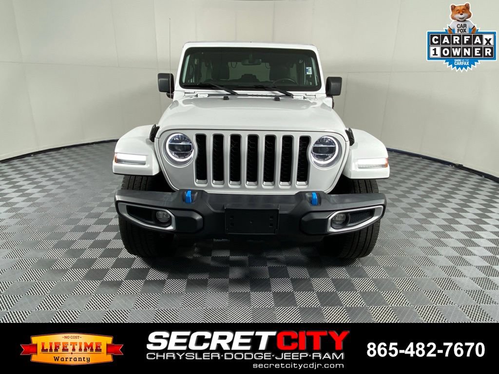 Used 2022 Jeep Wrangler Unlimited Sahara AWD/4WD image 2