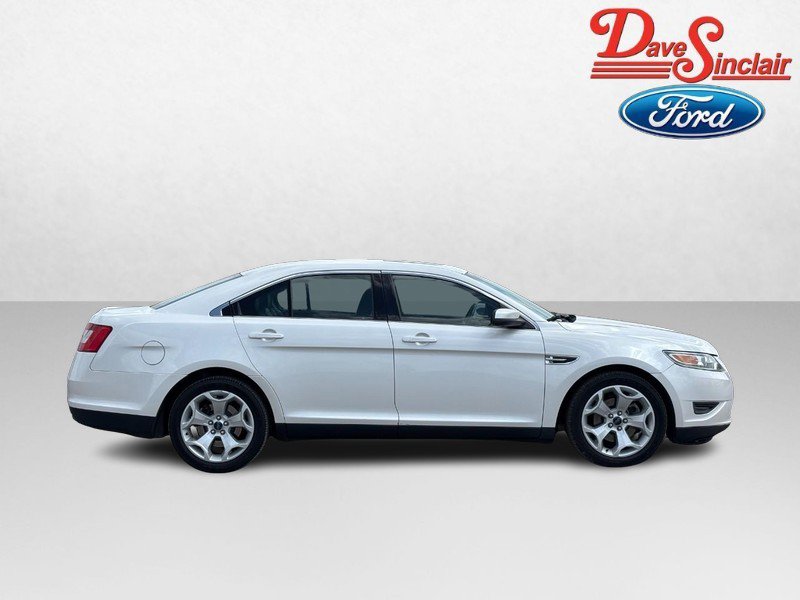 Used 2011 Ford Taurus SEL w/ 202A Rapid Spec Order Code FWD image 5