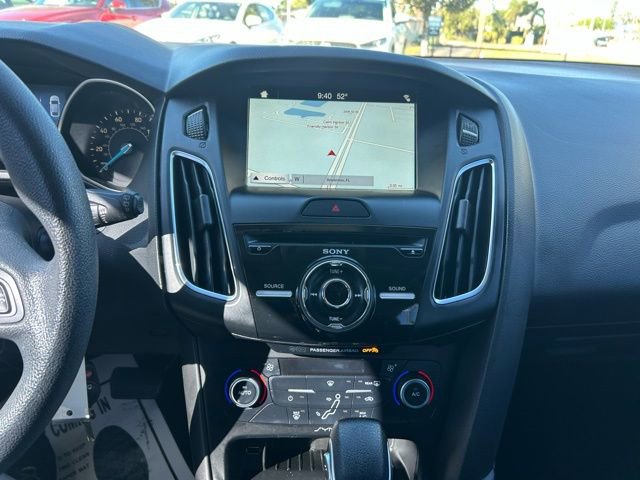 Used 2018 Ford Focus SEL image 24