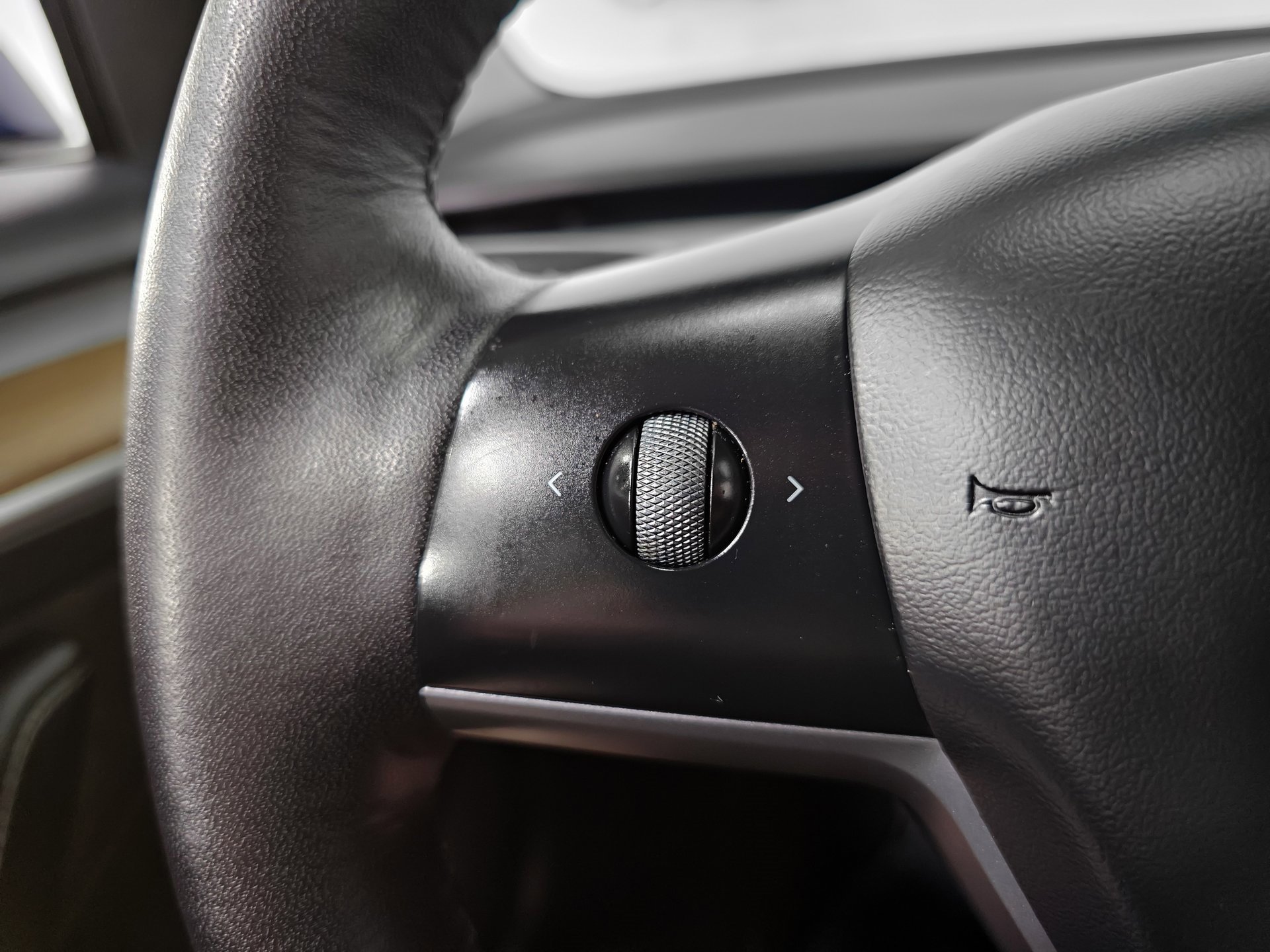 Used 2022 Tesla Model 3 image 28