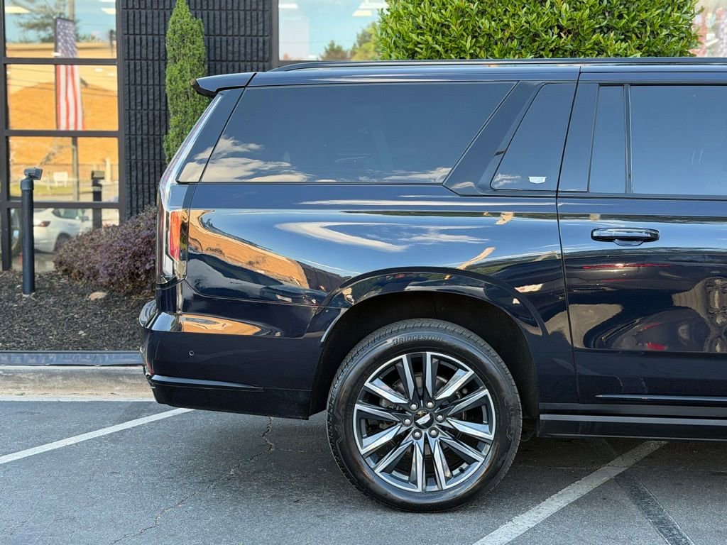 Used 2021 Cadillac Escalade ESV Sport Platinum AWD/4WD image 22