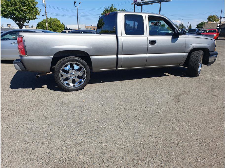 Used 2006 Chevrolet Silverado 1500 W/T image 3