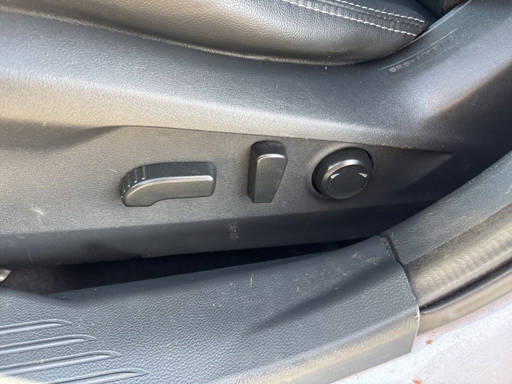 Used 2022 Subaru Outback Limited w/ Popular Package #2 image 21