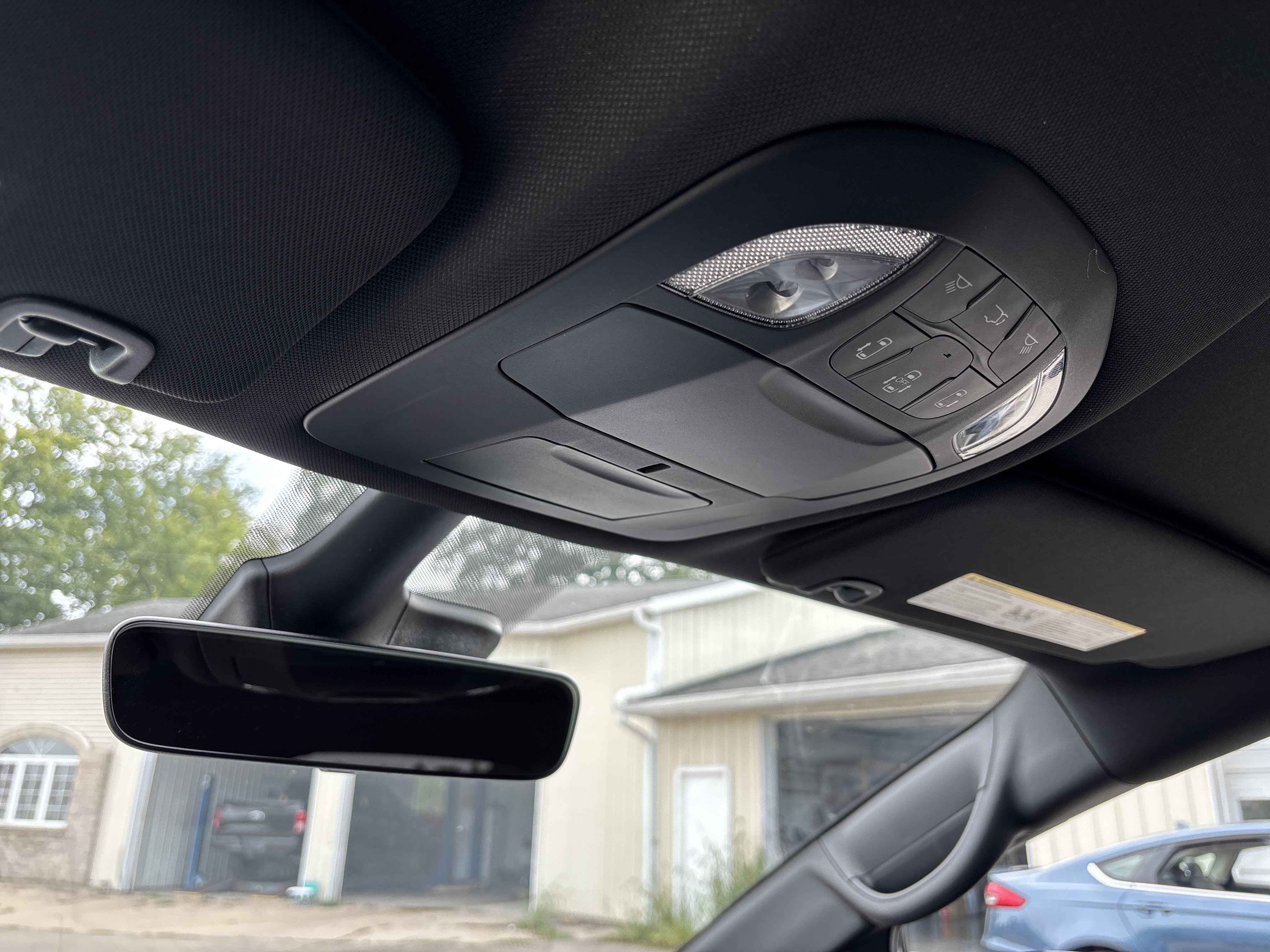 New 2027 Chrysler Pacifica LX FWD image 25