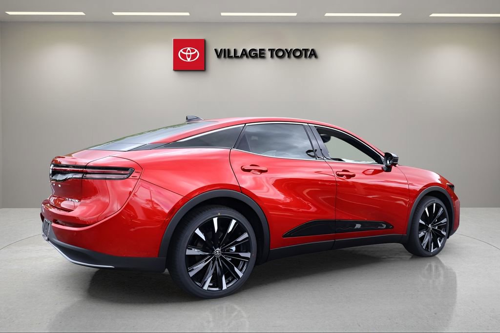 New 2026 Toyota Crown Platinum image 5