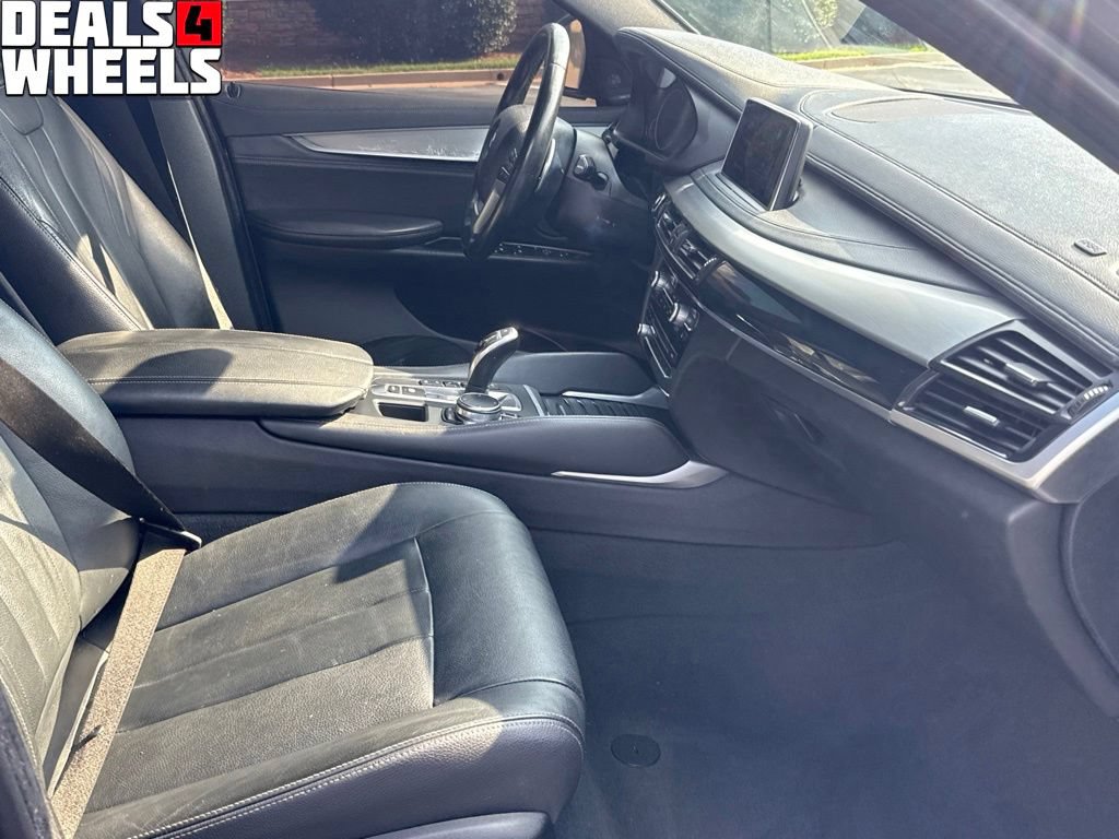 Used 2018 BMW X6 xDrive35i w/ Executive Package AWD/4WD image 16