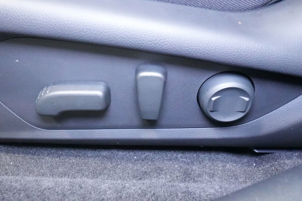 New 2026 Subaru Crosstrek 2.5i Limited image 14