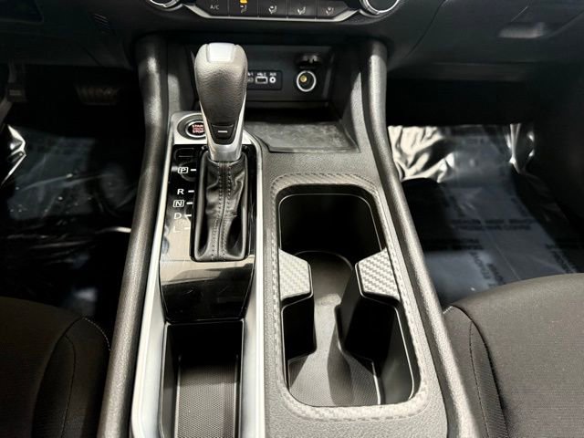 Used 2025 Nissan Sentra SV image 36