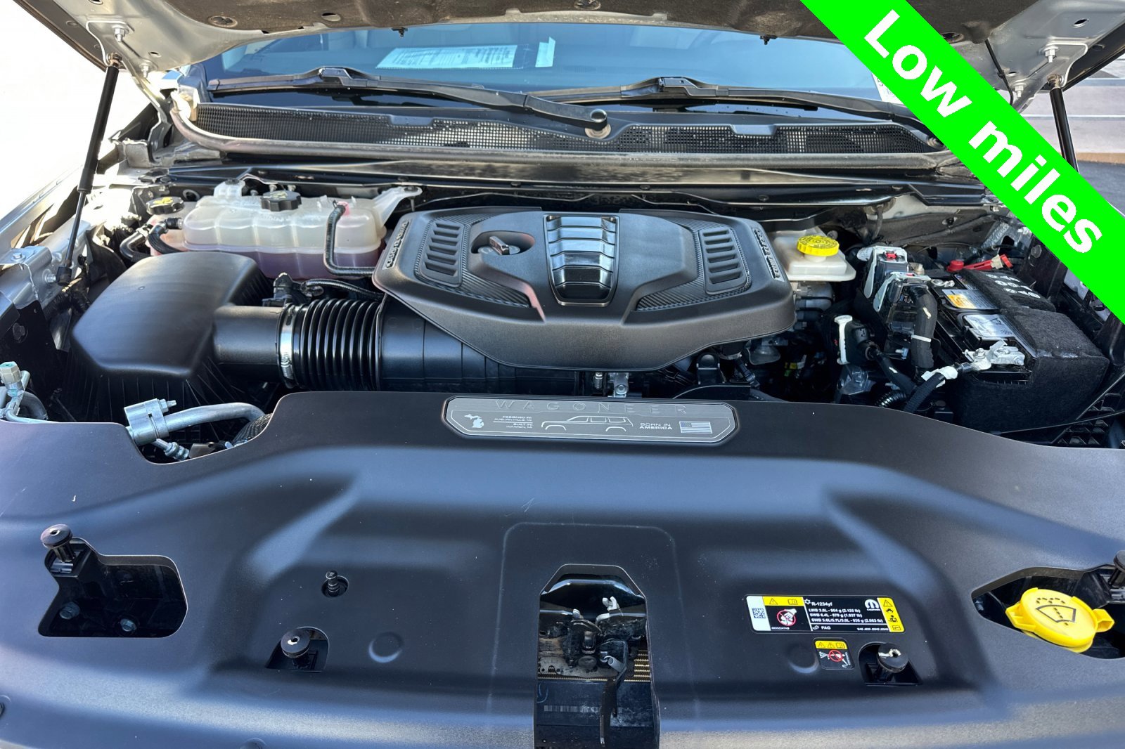 Used 2024 Jeep Wagoneer 4WD image 26