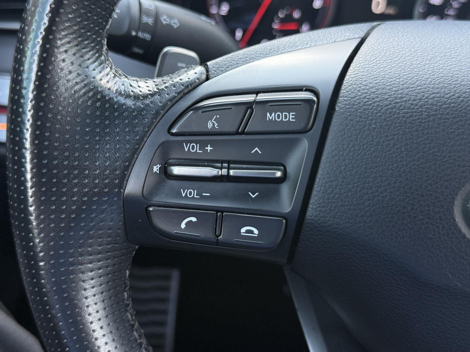 Used 2020 Hyundai Veloster Turbo Ultimate FWD image 30